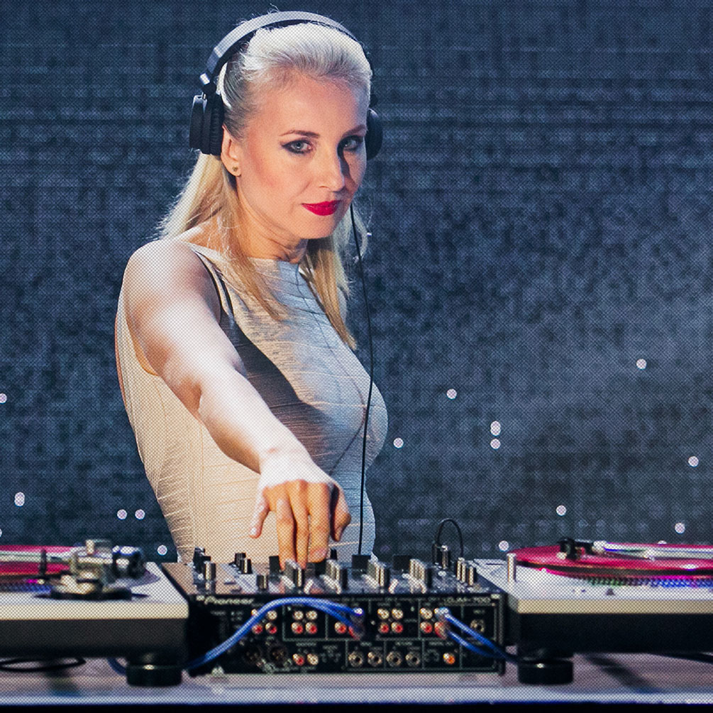 DJ Valida